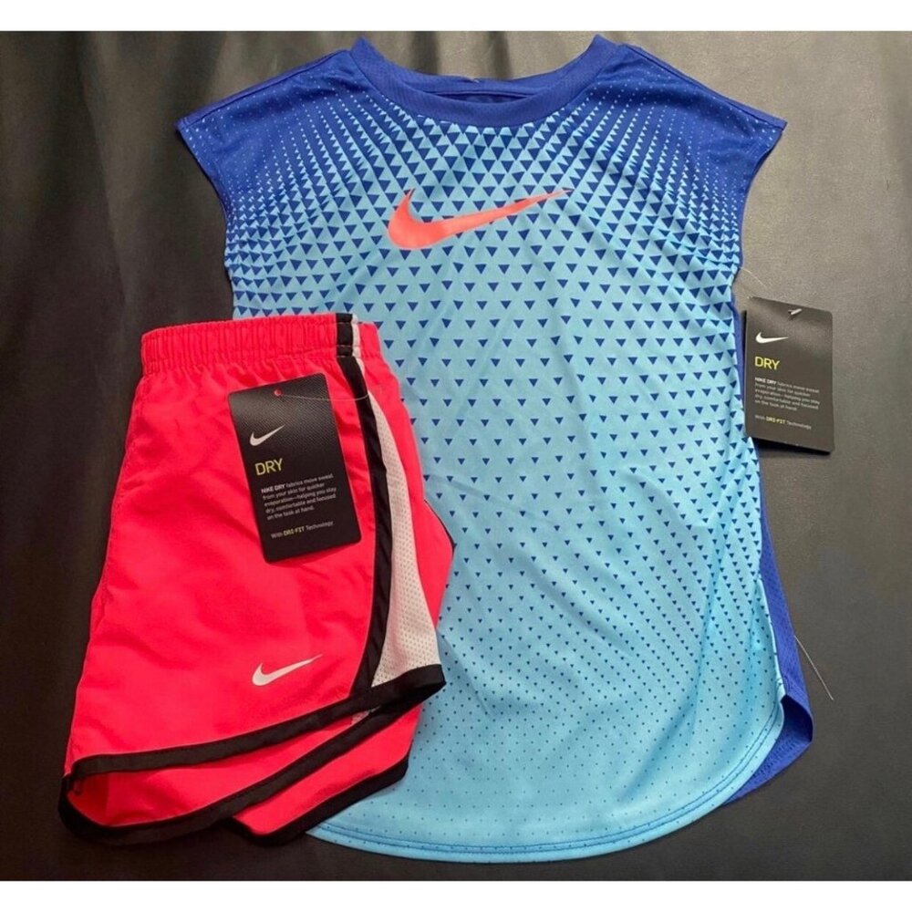 NWT Nike Athletic Set Girls Size 6
